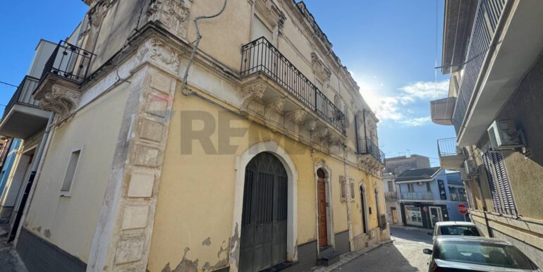 2025012284215-921275-2