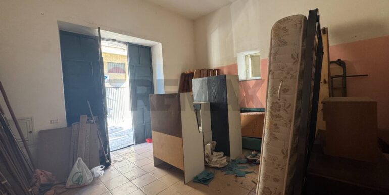 2025012284241-921275-16