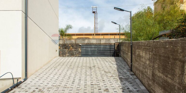 20250125162105-921229-13