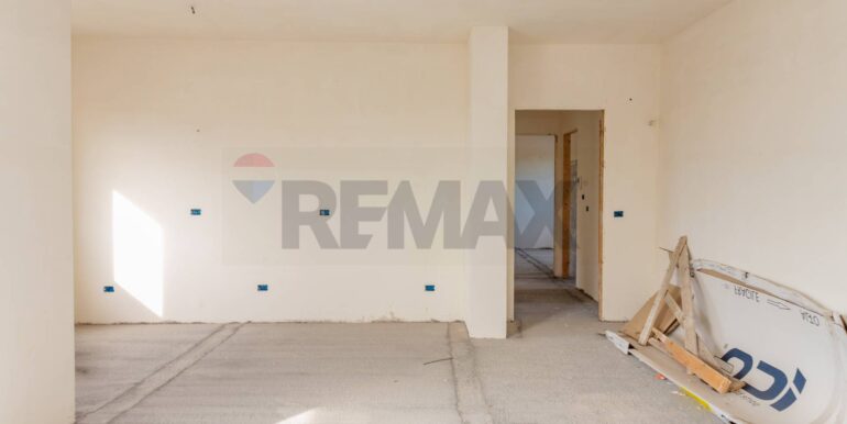 20250125163049-921229-15