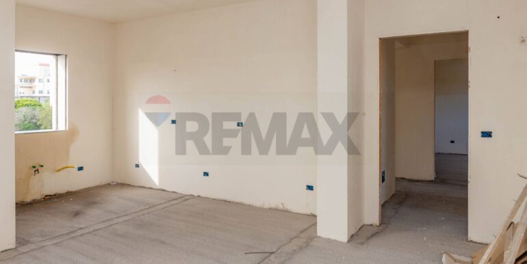 20250125163054-921229-18