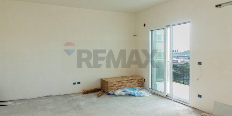 20250125163559-921126-19