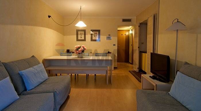 20250127195214-923034-4