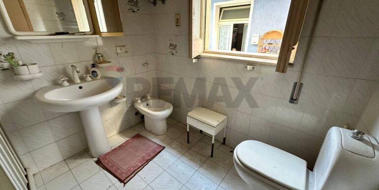 20250130185554-923961-25