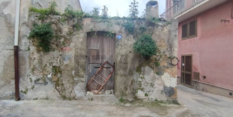 20250130185646-923962-4