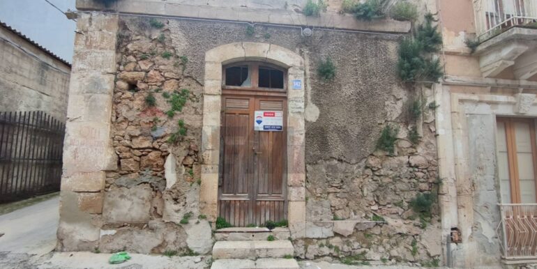 20250130185646-923962-7