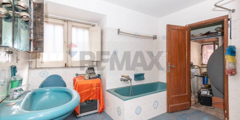 20250130220330-923979-9