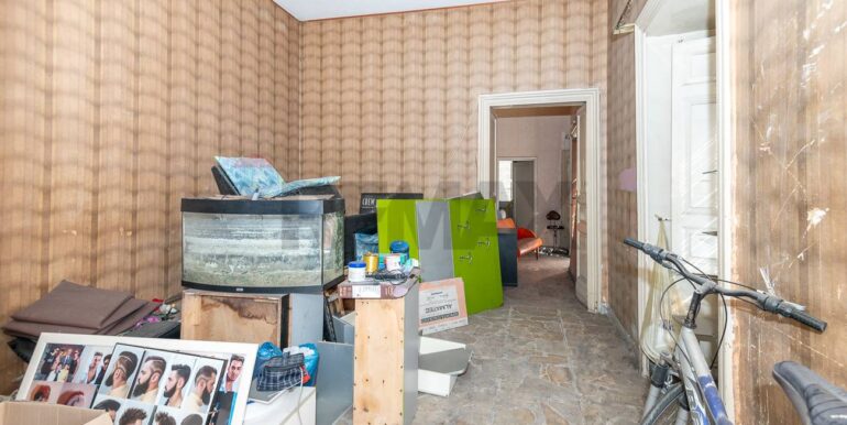 20250130220336-923979-12