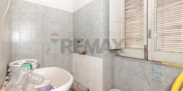 20250130220340-923979-14