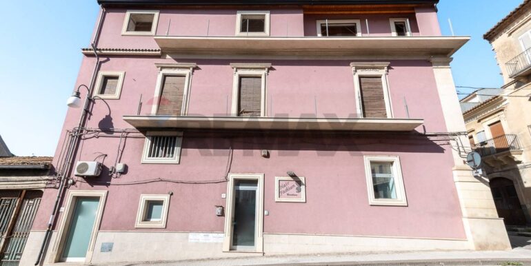 20250130220404-923979-26