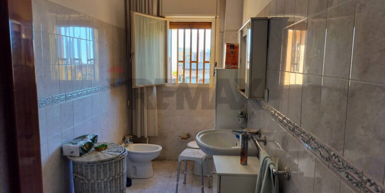 20250206163214-914774-21