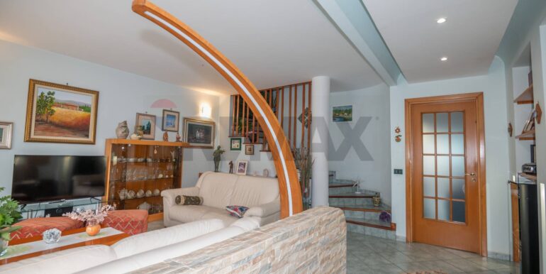 20250211145258-928806-3