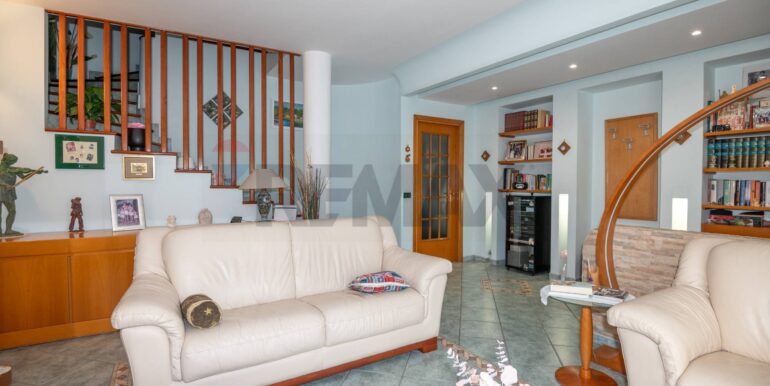 20250211145305-928806-4