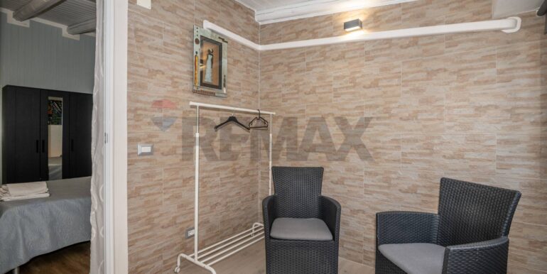 2025021492249-928477-5