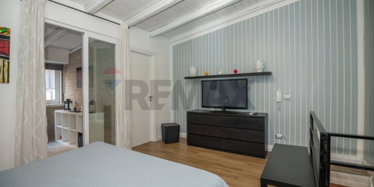 2025021492304-928477-13