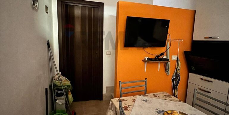 20250218175359-930390-14