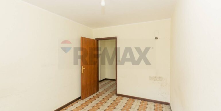 20250218175649-930395-6