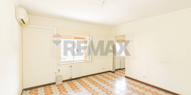 20250218175651-930395-8