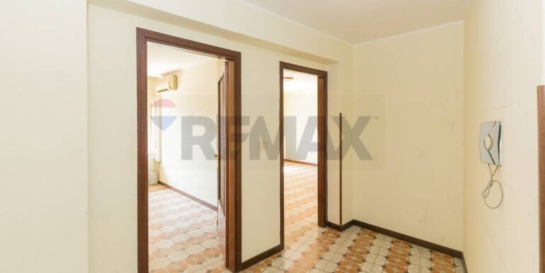 20250218175654-930395-10