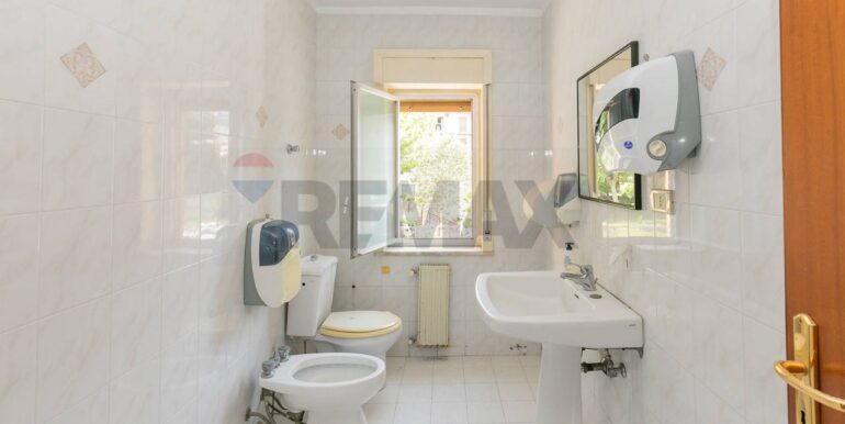 20250218175659-930395-14