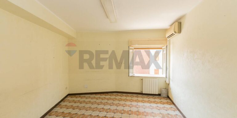 20250218175704-930395-18