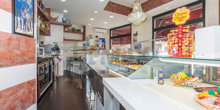 20250220220359-930437-8