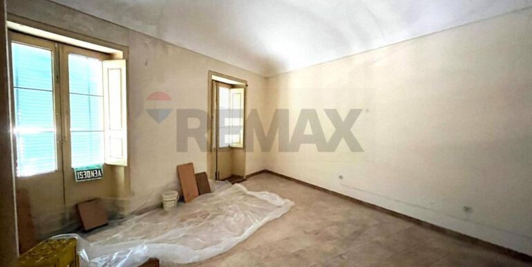 20250224184211-932192-3