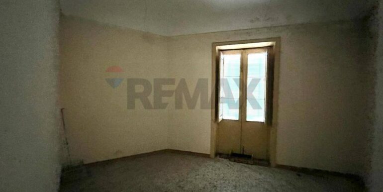 20250224184212-932192-7