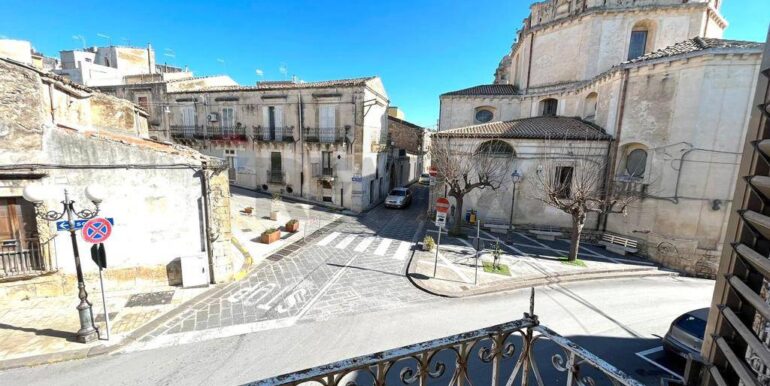 20250225122810-932294-3