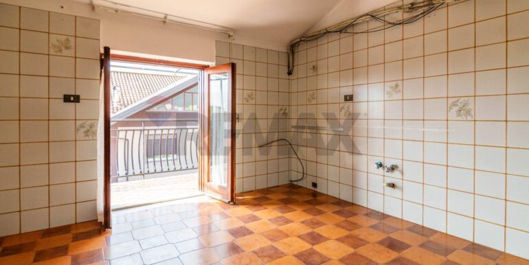 20250225194533-928657-6