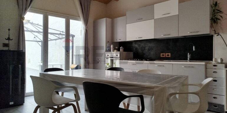 20250228194416-933359-4