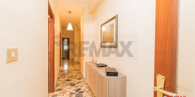 20250228205600-933365-12