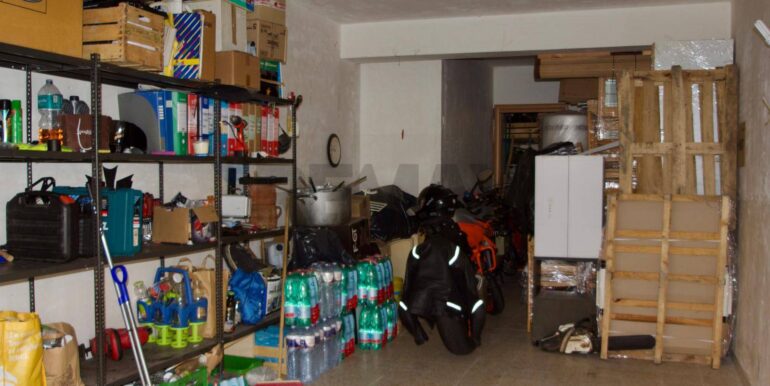 20250303183403-933660-15