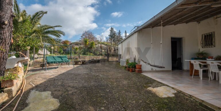 2025030595306-929121-4