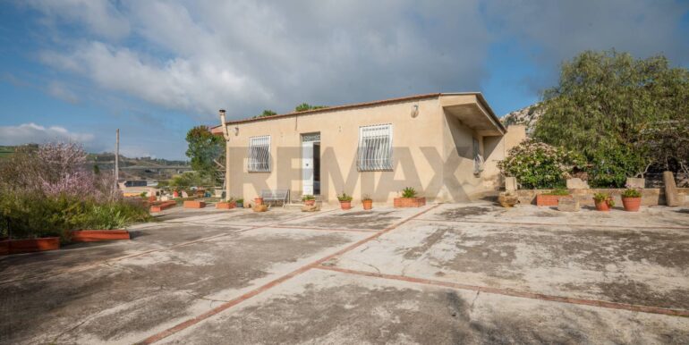 2025030595350-929121-18