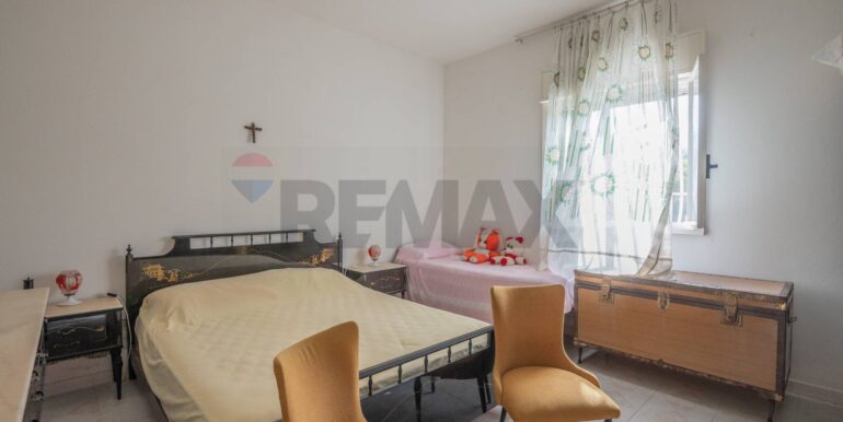 2025030595408-929121-25