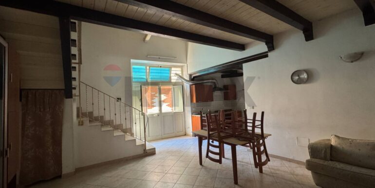 20250306104945-934237-12