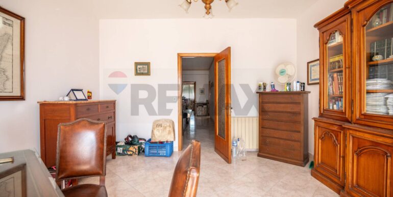 2025030694917-917154-10