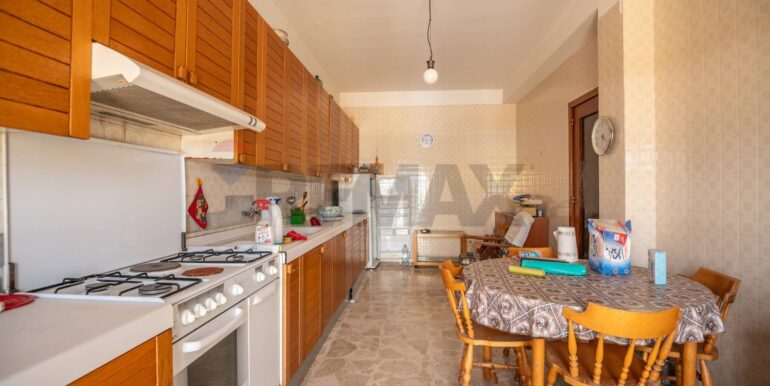 2025030694928-917154-12