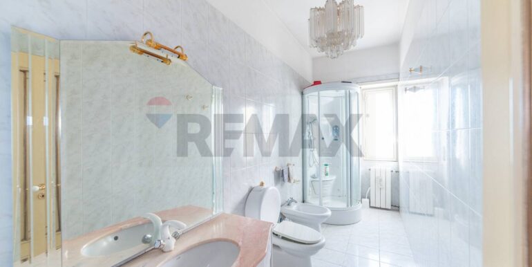 20250309215917-934882-18