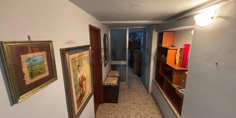 20250318122115-936973-9