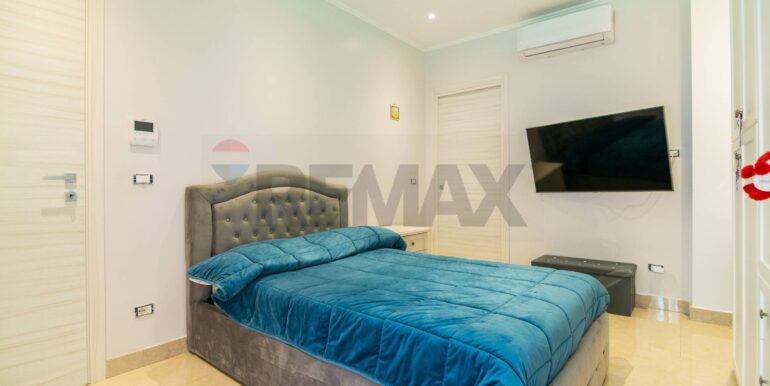 20250321194330-937003-2