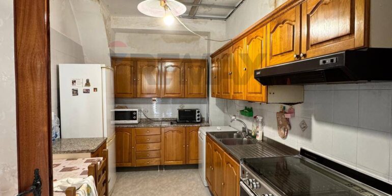 20250325110656-938716-10