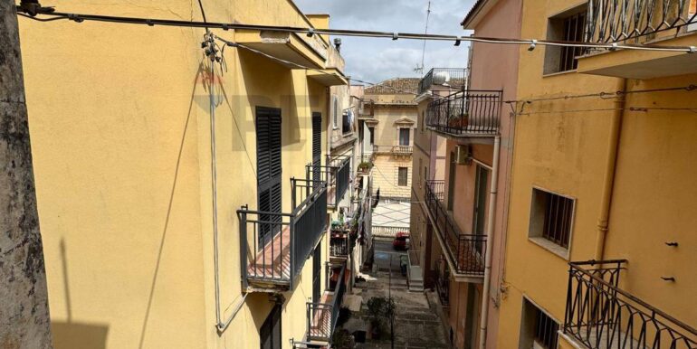 20250325162311-938699-10