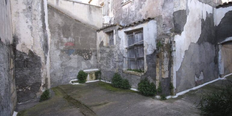 20250325180517-938864-1