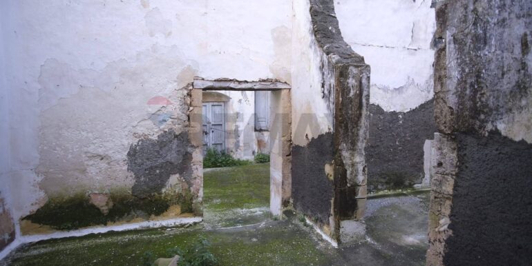 20250325191854-938886-5