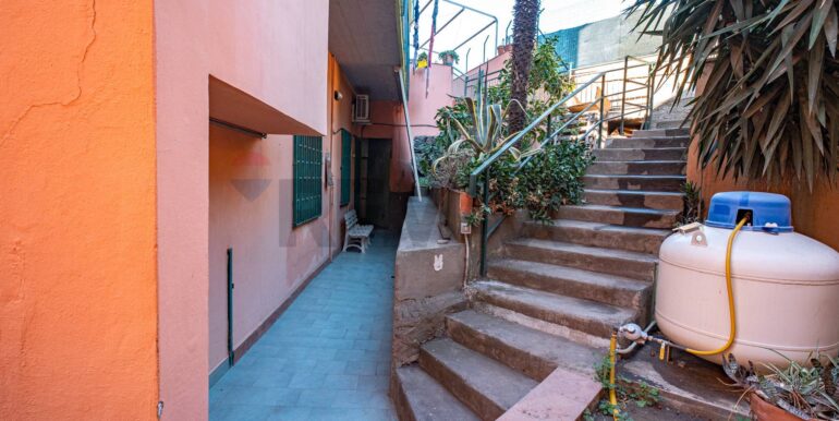 20250331195043-940027-10