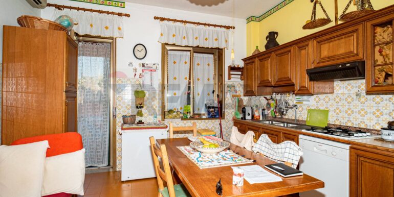 20250331195057-940027-16