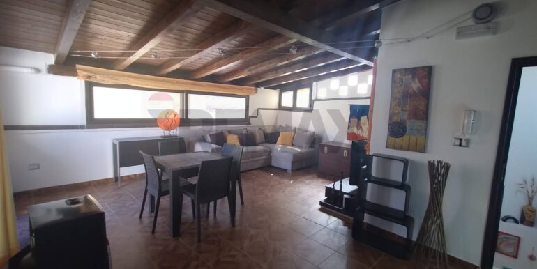 20250404193044-942041-31