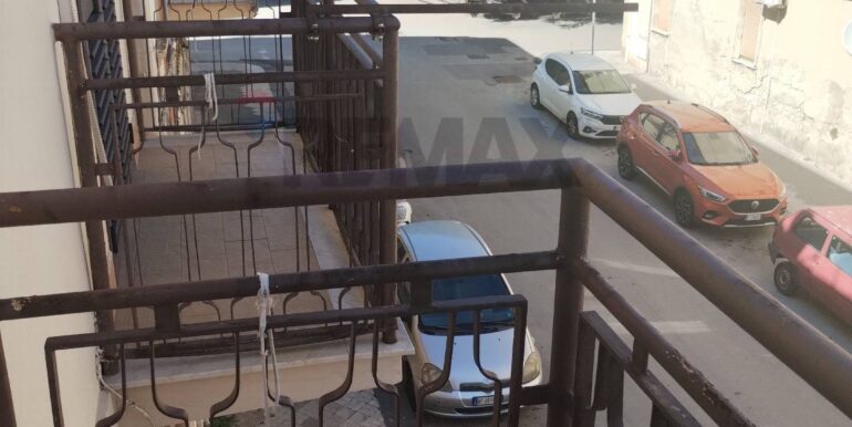 20250404193410-942041-49